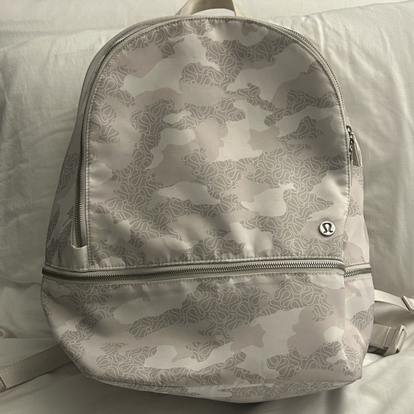 Lululemon Athletica White Camouflage Backpack - Picture 6 of 7